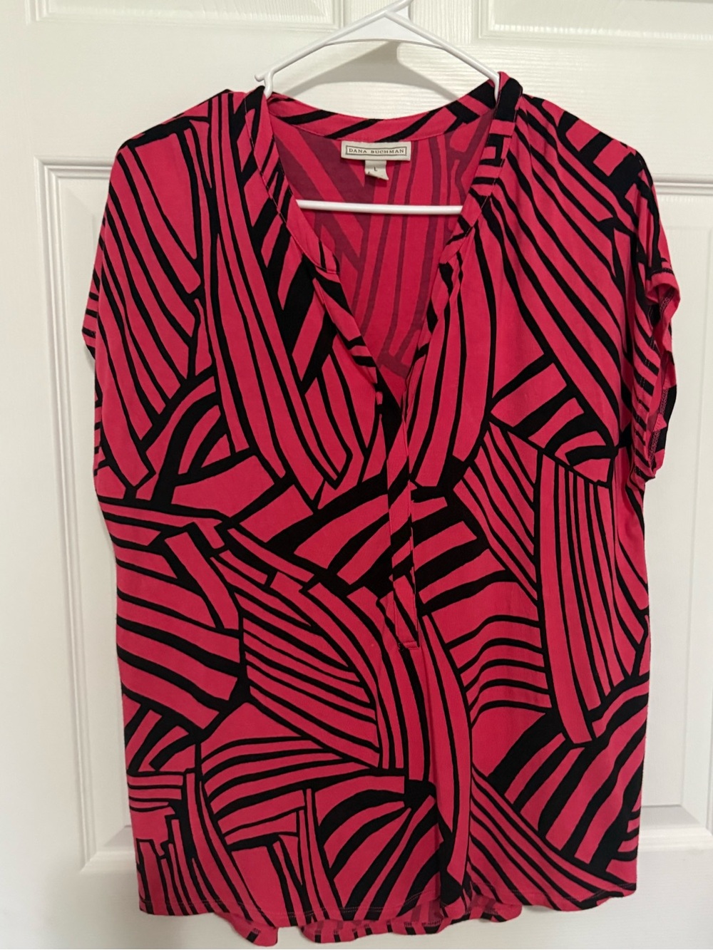 Dana Buchman Hot Pink and Black Abstract V-Neck Blouse